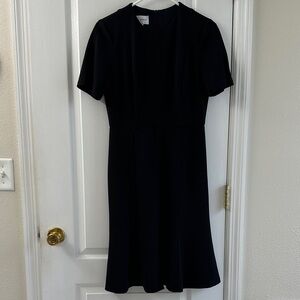 Donna Morgan Elegant Black Short Sleeve Dress